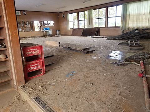 志田谷地地区の拠点となる集会センターも手付かずのまま３週間が経過していた。